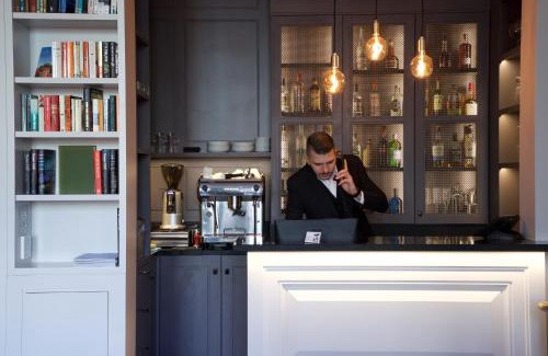 South Kensington Hotel | 54 Queen's Gate Hotel