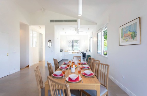 Saint-Roch Villa | #54 Villa Castel Charming 4-bedroom villa with WiFi and AC in lovely Nice