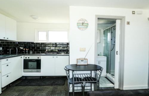Chapel Saint Leonards House | 57 Cherry Park