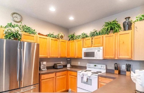 Four Corners House | 578- South Facing Pool, Spa, Extended Deck, Private Corner Lot, no rear Neighbor