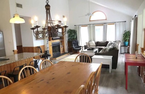 Ocean Sands House | 5bd/4bath short walk to beach with jacuzzi room/hot tub/private pool, ping pong