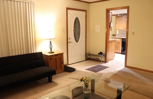Downey House | 5BR/2BA Spacious 2-Story Pool House + Driveway Parking