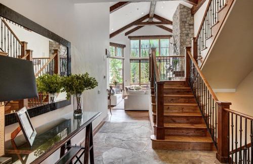 Gore Creek Place House | 5BR Alpine Luxury Home with Private Hot Tub