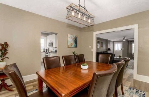 Sandusky House | 5BR Dream Vacation Near Cedar Point!