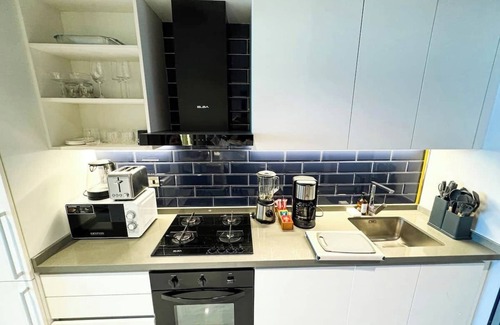 Za'abeel 2 Apartment | 5min to Dubai mall/Burj Khalifa with Canal View