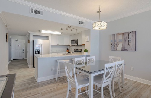 Long Beach Condo | 5th Floor *3BR 2BA at the Majestic Tower 1, sleeps 9!