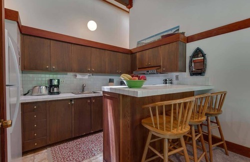 Tahoe City House | 6-8 Miles to Palisades|Alpine|Homewood|Walk to TC