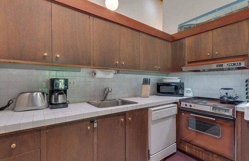 Tahoe City House | 6-8 Miles to Palisades|Alpine|Homewood|Walk to TC