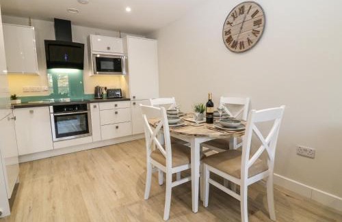 Benllech Apartment | 6 Bay View
