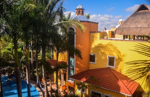 Villa Juarez Villa | 6 bed6 bath PVT Villa ,10M sqft Maid,Pvt.Pool,Exotic Landscape, Family Escape
