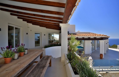 Cala Vadella Villa | 6 bedroom property with stunning sunset views!