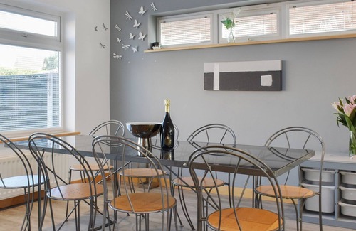 Stockton-on-Tees Cottage | 6 bedroom accommodation in Stockton-on-Tees
