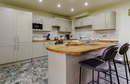Marloes Cottage | 6 bedroom accommodation in St Brides