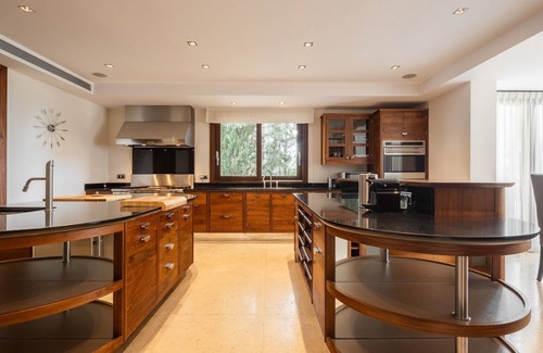 Marbella Villa | 6 bedroom accommodation in Marbella