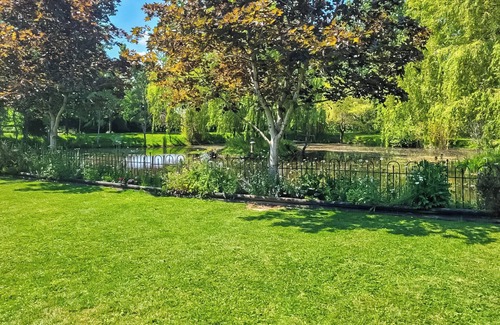 Plaistow Cottage | 6 bedroom accommodation in Plaistow, near Petworth