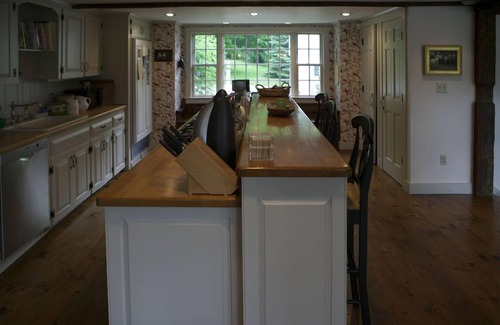 Manchester Center Other | 6 Bedroom House, Amazing Skiing, Fly-fishing, Outlet Shopping, Antiquing