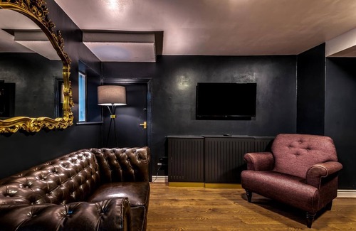 Buxton House | 6-bedroom Victorian Bijoux house 10min walk to Opera House
