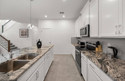 Florida Central Atlantic Coast House | 6 Bedrooms/4.5 Bathrooms/Solara (2343CS)
