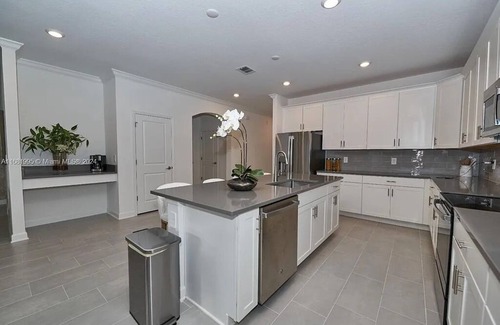 Four Corners House | 6 Bedrooms/5 Bathrooms/Champions Gate (601 SB)