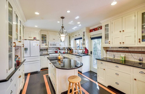 San Jose House | 6 Blocks to SJSU: Cozy Bungalow w/Deck & Koi Pond