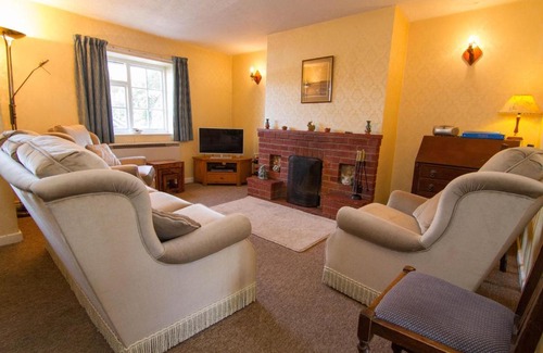 Thornham House | 6 Clock Row