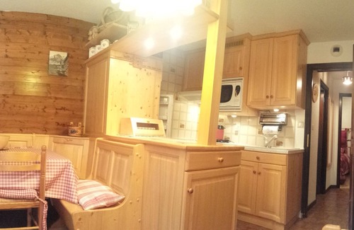 La Chapelle-d'Abondance Apartment | 6 Pers Cosy apartment with suny South view close ski slopes and the river