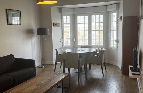Courtoisville-Sillon-Moka Apartment | 6-person apartment 20M from the main beach
