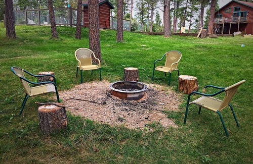 Rapid City Cabin | 6 Person Cabin near Mount Rushmore