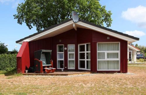 Lensterstrand House | 6 person holiday home in GROEMITZ