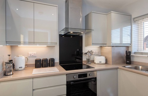 Lanchester House | 61 Deneside