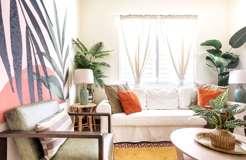 Miramar Villa | 610@Miramar- up to 40 people.