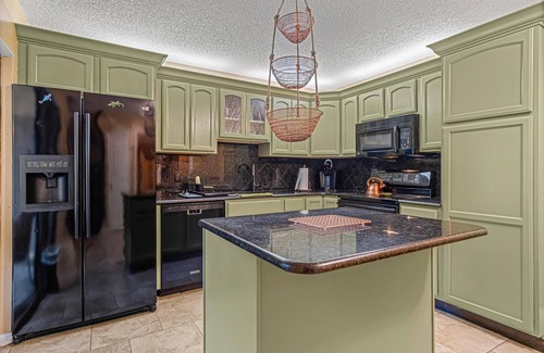 New Smyrna Beach House | 62 Cedar Dunes -2 bed 2.5 bath condo