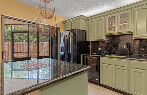 New Smyrna Beach House | 62 Cedar Dunes -2 bed 2.5 bath condo