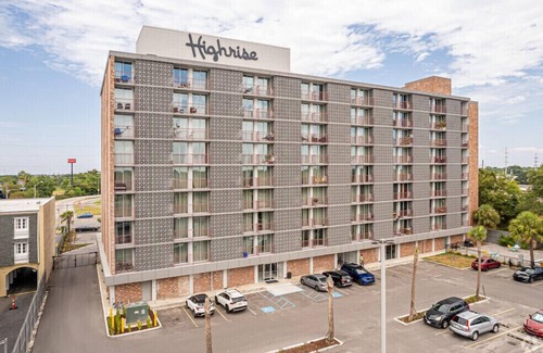 Viavant - Venetian Isles Apartment | 6324 Chef Menteur Hwy