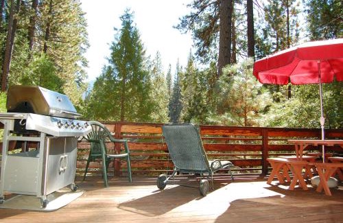 North Wawona Ski Chalet | 65 Sparrows Nest