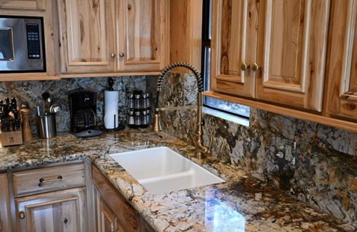North Wawona Cabin | (66) Grizzly Giant (3 Bedrooms Only) at The Redwoods In Yosemite