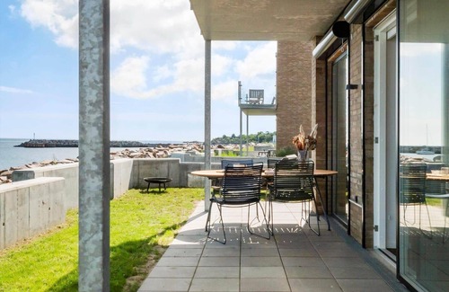 Tejn Apartment | 6839 Allinge - Havnevej 14 F, st.