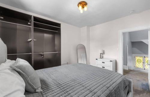 Mount Washington House | 6BDRM with Hot Tub Mt Wash