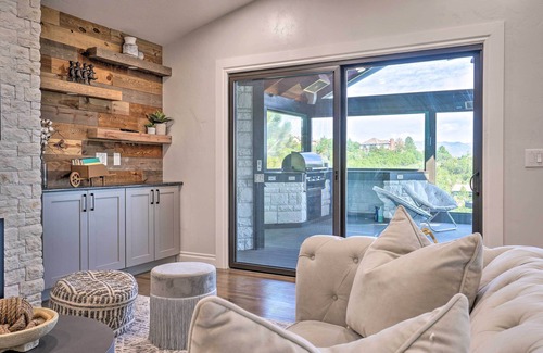 Southwest Colorado Springs House | 6BR Colorado Luxury Living - Panorama Mountain View & Hot Tub