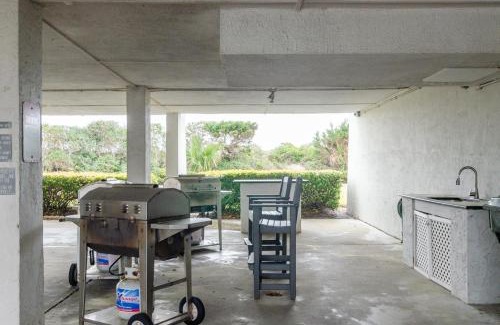 Wrightsville Beach House | 6C by the Sea by Bryant Real Estate