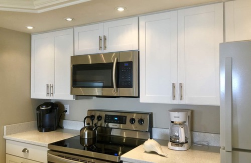 Myrtle Beach Condo | 6D PERFECT for Picky People! Fabulous OCEANFRONT! W&D! ENJOY 10% OFF NOW!