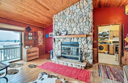 Burlington Cabin | 7-Acre Working Farm Near Lake Geneva: Pets Welcome