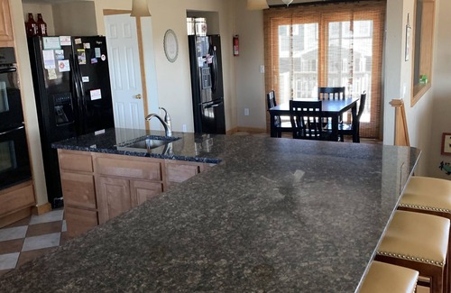 Ocean Sands House | 7 bdrms, private pool, hot tub, ocean view, sunset/sunrise views, multiple decks