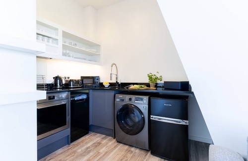 Crantock Apartment | 7 Beachview - apartment in Crantock sleeps 4 guests in 2 bedrooms