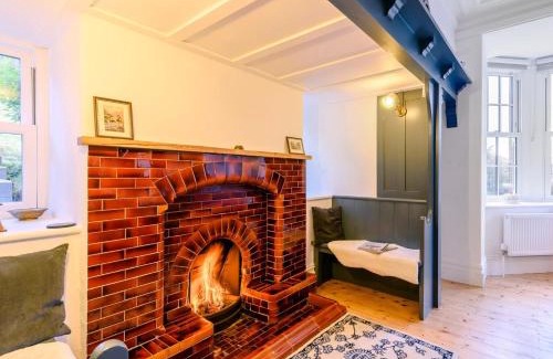 Aberllefenni House | 7 Bed in Corris 77466