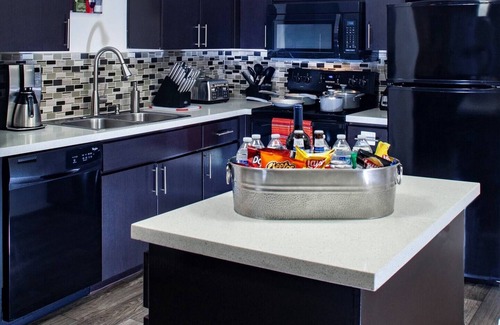 Brown and Stetson Business Condo | 7 Bedroom/6 Bath Condos in Old Town Scottsdale