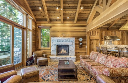 Tahoma House | 7 bedroom 7 bath Lakefront Estate