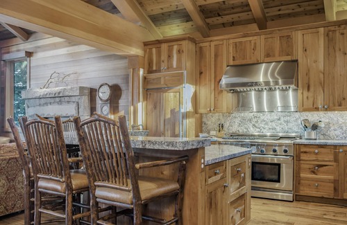 Tahoma House | 7 bedroom 7 bath Lakefront Estate