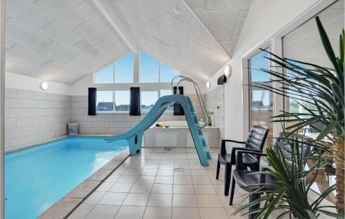 Nørre Lyngvig House | 7 Bedroom Nice Home In Hvide Sande