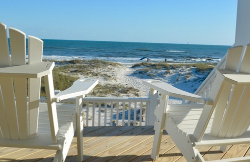 Fort Morgan House | 7 BR, sleeps 26! Awesome views!